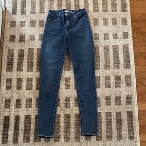 Levi’s 711 Skinny Women's Jeans W26L32